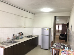 Blk 527 Jurong West Street 52 (Jurong West), HDB 3 Rooms #173436322